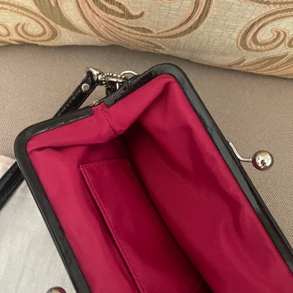 *Accepting Offers!* COACH black wristlet - Picture 7 of 14